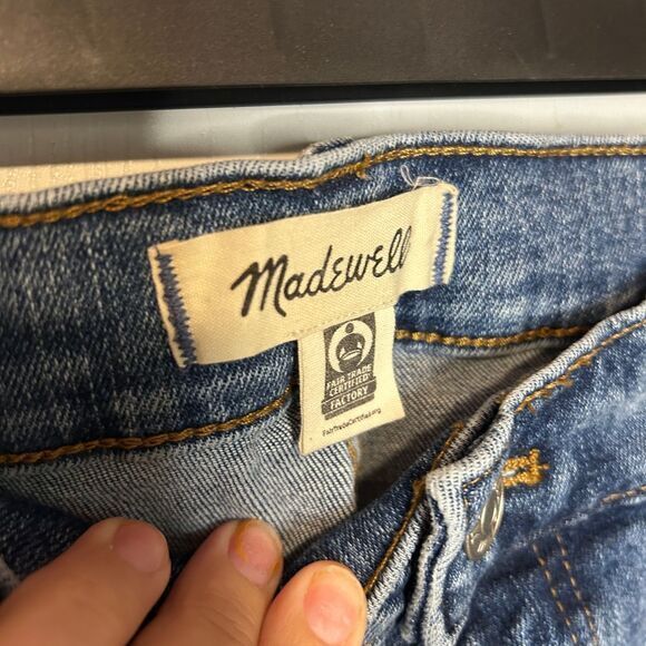The Mid-Rise Perfect Vintage Jeans by Madewell - B58 - Picture 2 of 9